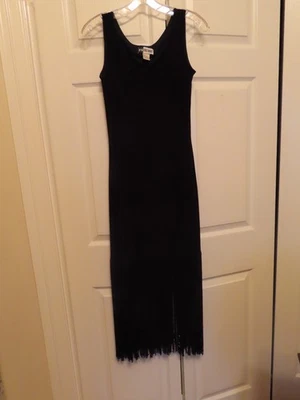 VESTIDO DE CÓCTEL PEQUEÑO ELEGANTE NEGRO CONJUNTO CON DOBLADILLO DE BORLA DE 16", ESTILO ALETA Foto 1 de 3