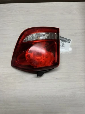 2013 道奇 Journey 乘客右四分之一面板尾灯原始设备制造商 TLP2382ATLP — 第 1/4 张图片