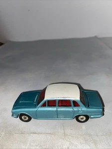 Dinky Toys 135 Triumph 2000 - Picture 1 of 6