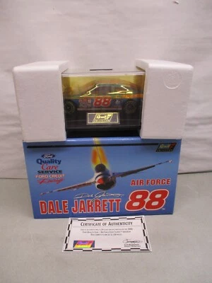 Revell Dale Jarrett Ford 2000 cuidado de calidad Fuerza Aérea 1/24 A Foto 1 de 3