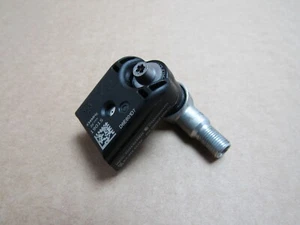 Triumph Scrambler 1200 XE 2019 tyre pressure sensor [A] (8207) - Picture 1 of 5