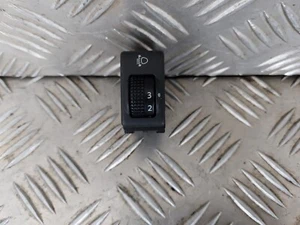 Commande réglage Phare - RENAULT LAGUNA II (2) - De 11-2000 à 03-2005 - Picture 1 of 3