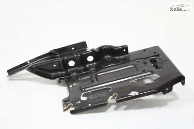 2015-2020 GMC YUKON 5.3L BATTERY TRAY HOUSING BOX PANEL 84177367C OEM - Image 1 of 4