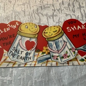 Vtg Valentines Day Card Anthropomorphic Salt and pepper Shakers Of The earth - Picture 1 of 5
