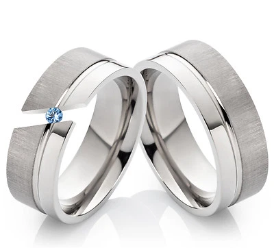 2 Verlobungsringe Eheringe Partnerrringe Titan echtem Blautopas Ring Gravur TD1T - Bild 1 von 4