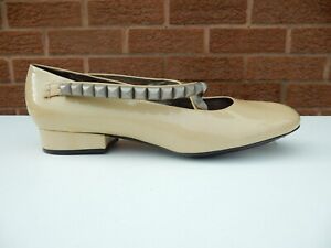 Marc Jacobs Sample Shoe Size 37  MJ08
