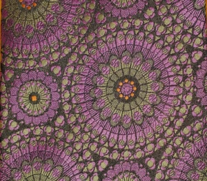 1970s VINTAGE ~MENS DRESS TIE ~" THE ROSE WINDOW " GOTHIC CHURCH CATHEDRAL ~ 57" - Picture 1 of 5