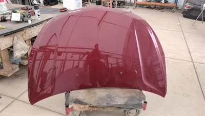 RED HOOD 22756957 2013-2017 CHEVROLET TRAVERSE Foto 1 de 4