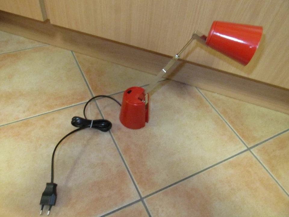 RR-Leuchten LAMPETTE Halogen ROT Designklassiker 60er Reiseleuchte NEU - Bild 1 von 3