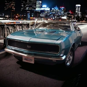 Maisto 1/18 Scale Diecast 31684 - 1967 Chevrolet Camaro RS/SS 396 - Blue - Bild 1 von 6