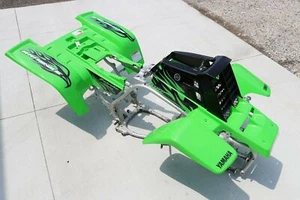 Yamaha Banshee fenders + gas tank plastic + grill + graphics GREEN BLACK - Picture 1 of 11