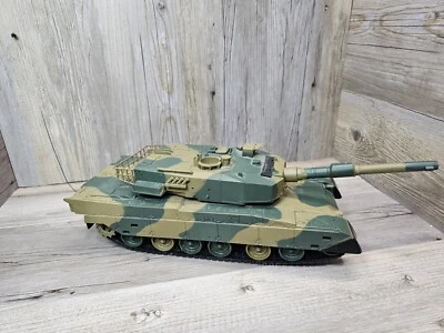 Heng Long RC Tank 1:24 Radio Control RC Military Army Battle No Controller  - Image 1 of 4