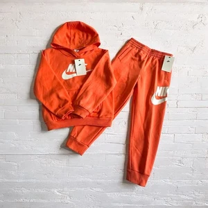 Nike Kids Hoodie & Jogger Set - Sz 7 - Lt Wild Mango - New w/ Tags - Retail $76 - Picture 1 of 9