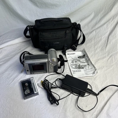 Vintage Sharp Viewcam VL-A111U 8mm Camcorder Video Camera 16X Power Zoom *READ* - Image 1 of 4