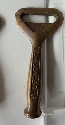 Винтажный Tom Joyce 7up Латунь Lg Тяжелый Металл Латунь / Бронза Открывалка для Бутылок - Изображение 1 из 2