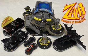 Heroclix Batcave LE Prize ULTIMATE Bat-Arsenal lot - Picture 1 of 13