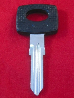 MB39-P MERCEDES BENZ MASTER Llave en blanco 1977-1985 se adapta a 200 230 240 250 280 300 Foto 1 de 4