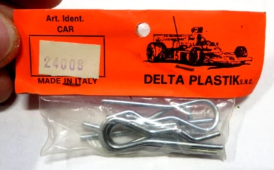 DELTA PLASTIK CLIPS GRANDI PER CARROZZERIE 1:8 RALLY E 1:5 (5 PEZZI) - Immagine 1 di 2