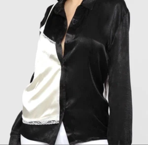 Fashion Nova Black & White Lace Button Down w/ Cami XS *NWT* - Picture 1 of 6