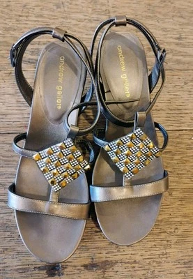 Andrew  Geller Alexandra Brown And Gold Metallic Wedge Ankle Strap Sandals Sz 8 - Image 1 of 4
