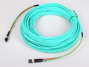 Fujitsu T26139-Y4000-V320 OM3 Fiber Optic Cable Glasfaserkabel MMF 20m LC/LC - Bild 1 von 1