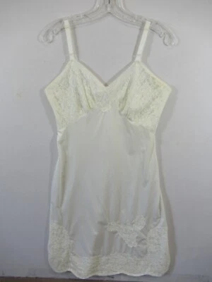Vestido de satén Aristocraft vintage de los años 50 sin cordones completos para mujer 36 marfil nailon ribete de encaje Foto 1 de 4