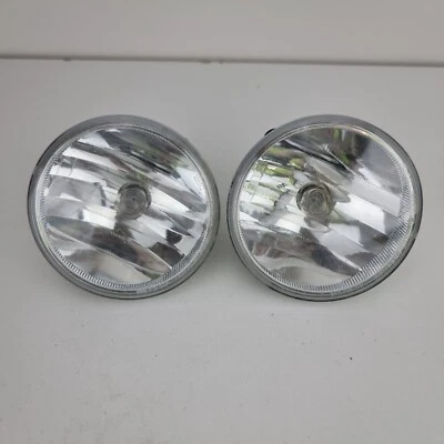 Holden Captiva 5 CG Fog Light Pair 09/06-09/15 - image 1 of 4