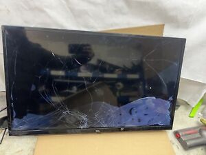 TCL 32S5209K TV - 32 Inch Tv Smart HD Television With Android TV Smashed Screen