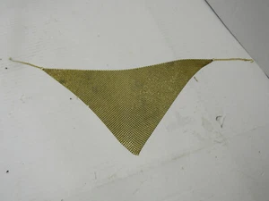 OLD VINTAGE LARGE GOLD COLOR TRIANGLE SHAPE NECKLACE JEWELRY FASHION - Picture 1 of 6