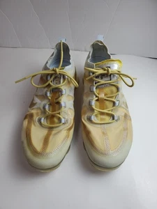 Size 11 - Nike Air VaporMax 2018 Premium Celery Women's (AT6817-301) - Picture 1 of 11