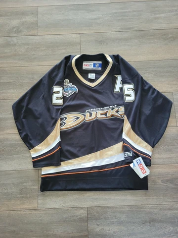 VINTAGE AUTHENTIC CHRIS PRONGER JERSEY MIGHTY DUCKS SMALL RARE CCM KOHO Cover