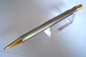 STYLO BILLE DE PRESTIGE CARTIER MODELE TRINITY ACIER BROSSE K209 - Picture 1 of 10