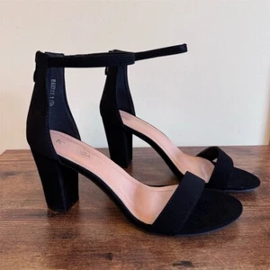 Top Moda Women's Black Strappy Block Heels Size 9 Party/Cocktail - Picture 1 of 9