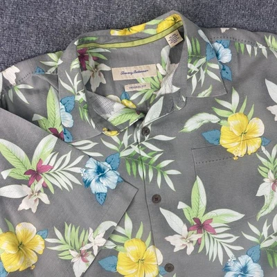Tommy Bahama Shirt XL Gray Floral 100% Silk Hawaiian Shirt Tropical Vacation Men - Image 1 of 4