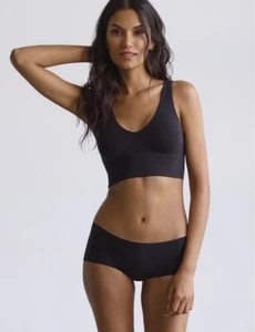 NEW - Commando Butter Hipster in Black - S, M - Picture 1 of 3