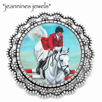 Broche con impresión artística vintage de salto de caballo con solapa plateada regalo ecuestre Foto 1 de 4