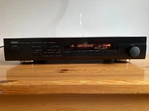 YAMAHA TX-680RDS  Radio-Tuner Stereo HiFi AM/FM  Zustand TOP + BA + Cinch Kabel - Bild 1 von 7
