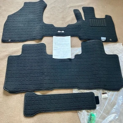 Alfombrillas originales personalizadas para Mitsubishi Delica D2 MB36S MB46S MZ511930 Foto 1 de 4