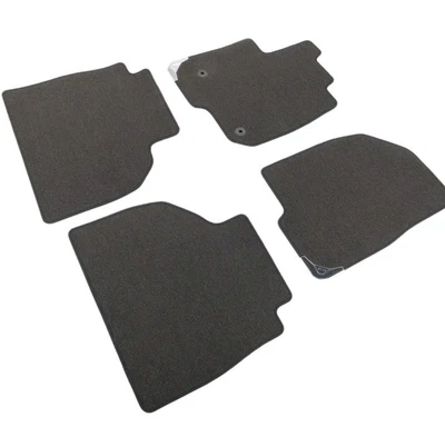 GM Genuine 84873286 Chevrolet Silverado 2500HD / 3500HD Floor Mats Umber OEM M7 - Image 1 of 4