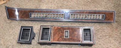 1984-1988 OLDS OLDSMOBILE CUTLASS SUPREME DASH BEZEL TRIM VENTS FOR PARTS ONLY!! - Image 1 of 4
