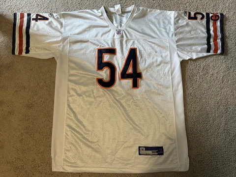 Brian Urlacher Chicago Bears Authentic Stitched Reebok Jersey Size 56 NFL White Cover