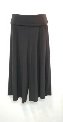 Pantalones Cortos de Vestido Charlotte Russe para Mujer Culotte Negro Yoga Cintura Talla S Foto 1 de 4