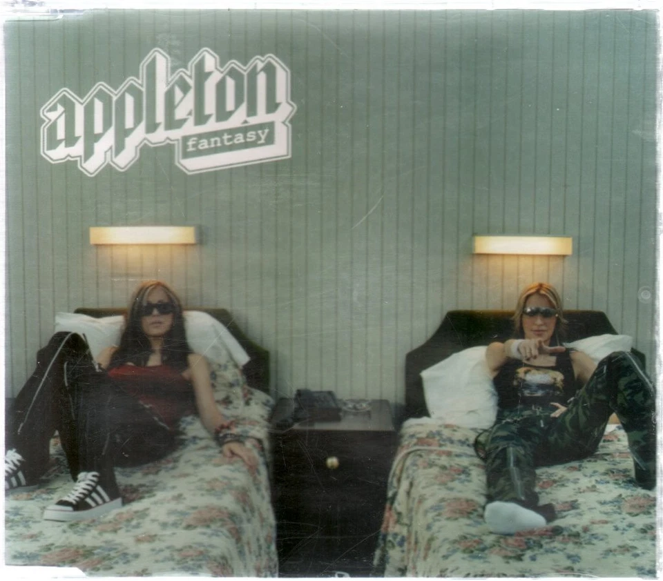 Appleton Fantasy CD UK Polydor 2002 Mit Bonus CDROM Video Von Fantasy 5709842 - Bild 1 von 1