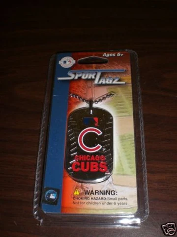 CHICAGO CUBS  NECKLACE NEW Cover