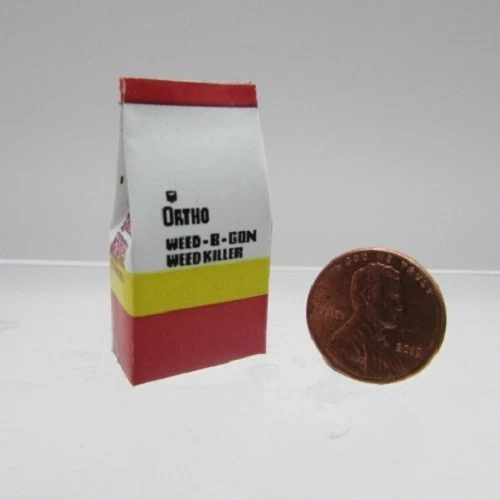 Bolsa réplica miniatura para casa de muñecas de cobertizo o jardín Ortho Weed-B-Gon HR56002 Foto 1 de 1