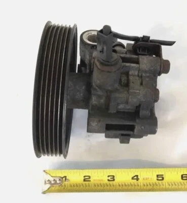 MITSUBISHI LANCER 2008-2015 2,4 L sedán bomba de dirección asistida motor 4 cilindros T Foto 1 de 2