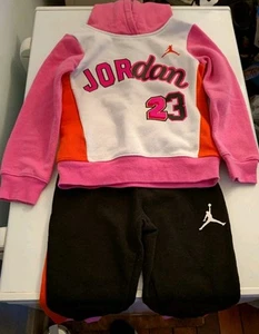 Nike Jordan Jumpman Mädchen - schwarz/weiß/pink - 2-teiliges Hoodie Jogginganzug Set Größe 6 - Bild 1 von 10