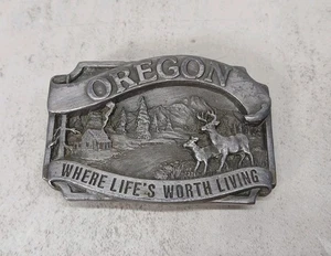 Hebilla de cinturón Siskiyou de peltre vintage 1983 "Oregon Where Life's Worth Living" - Imagen 1 de 4