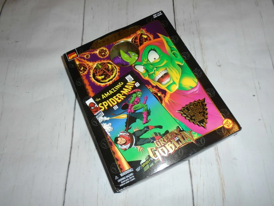 Marvel Entertainment Famous Cover Series Green Goblin Action Figure