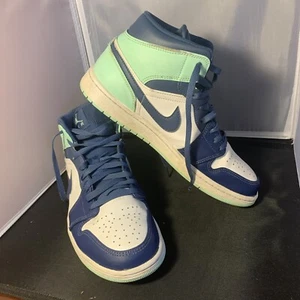 jordan 1s - Picture 1 of 7